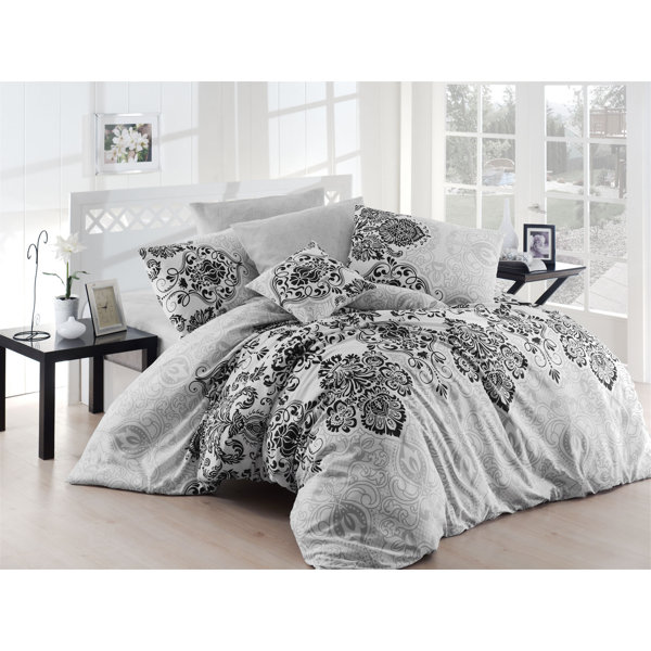 Ophelia & Co. Havener White/Black Duvet Cover Set Wayfair.co.uk